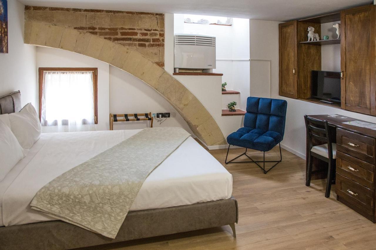 Aurelia Luxury - Piazza Delle Erbe Hotel Verona Kültér fotó