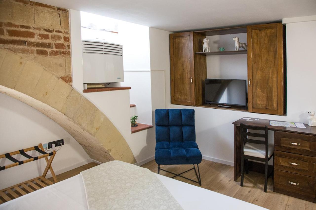 Aurelia Luxury - Piazza Delle Erbe Hotel Verona Kültér fotó