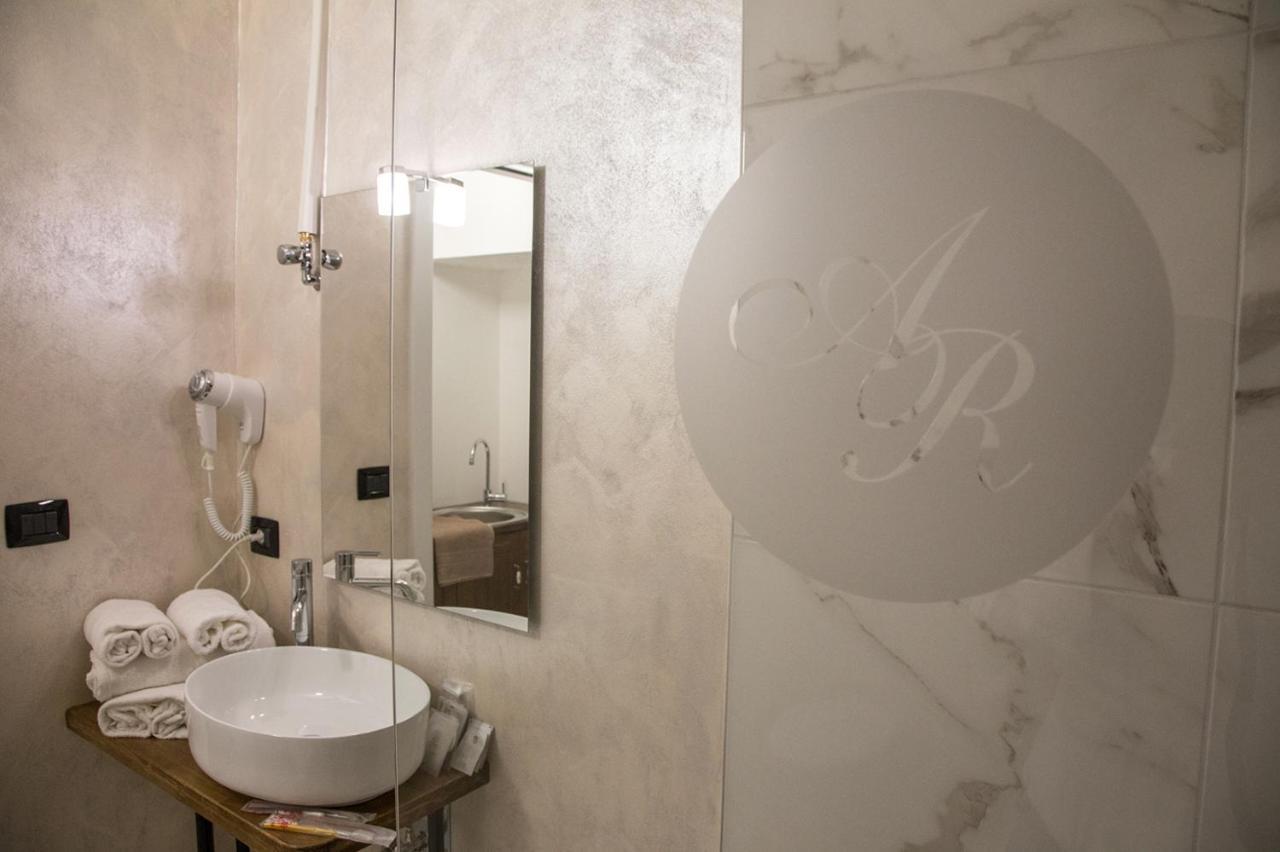 Aurelia Luxury - Piazza Delle Erbe Hotel Verona Kültér fotó