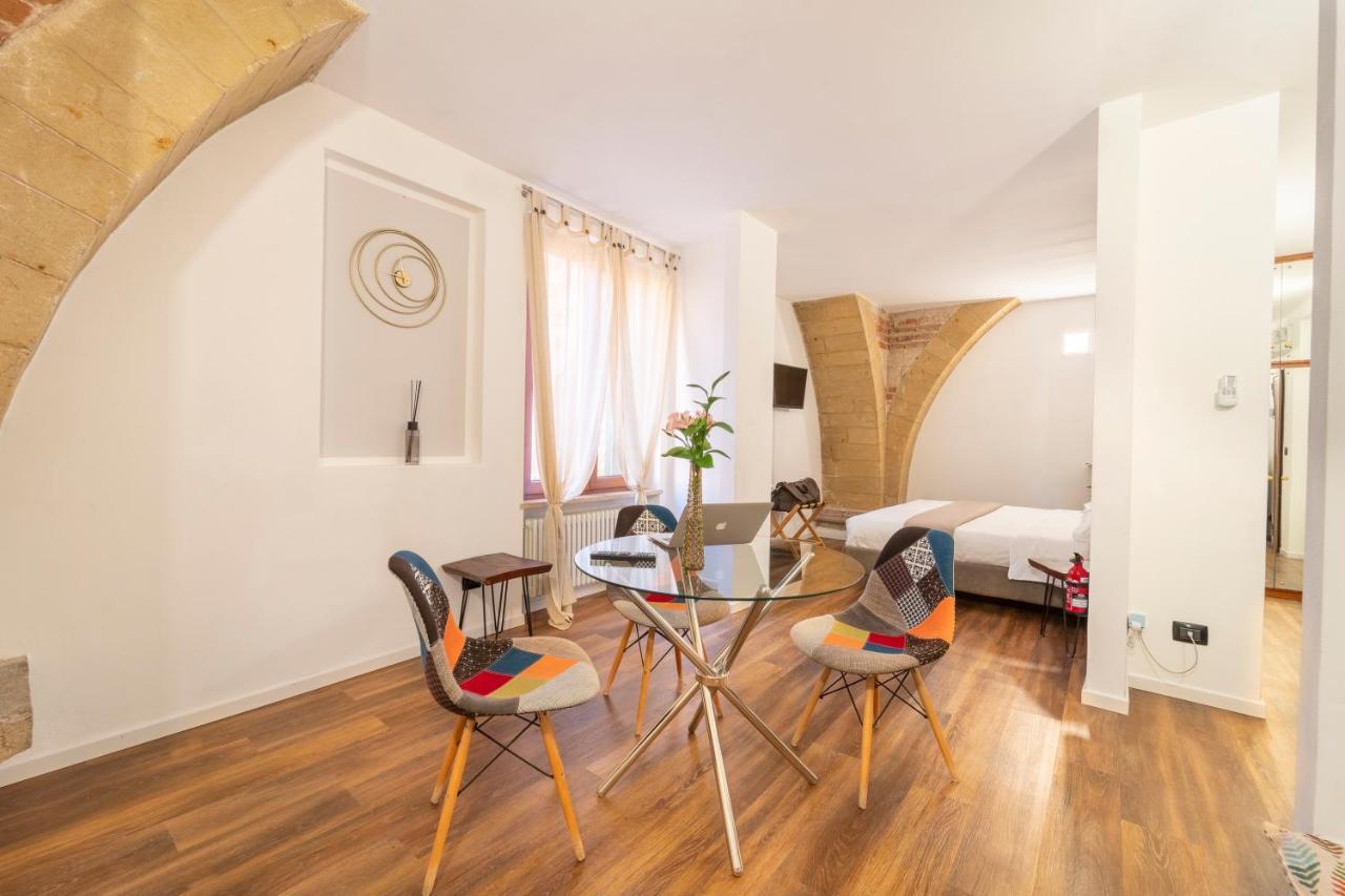 Aurelia Luxury - Piazza Delle Erbe Hotel Verona Kültér fotó